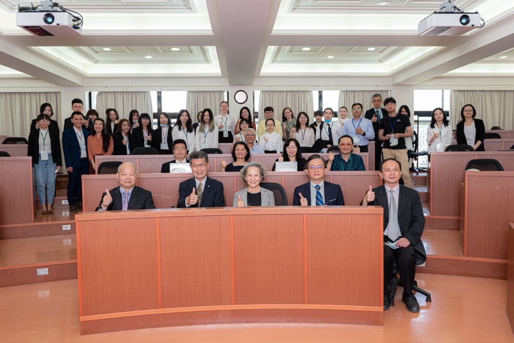 徐董事長應邀於臺北大學企管系學術研討會致詞